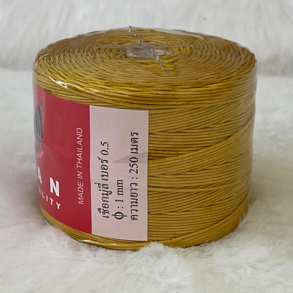 สีเหลืองทอง